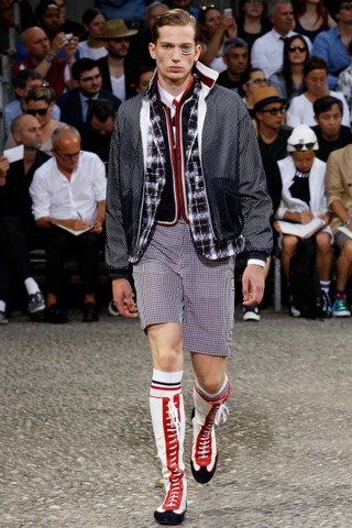 Moncler Gamme Bleu / - 2015